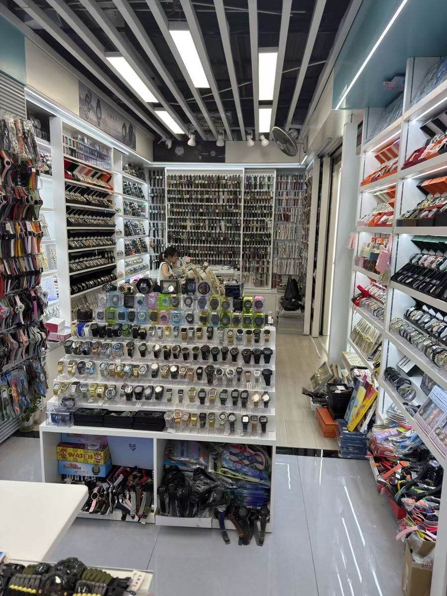 Physical watch wholesale store in Yiwu International Trade City